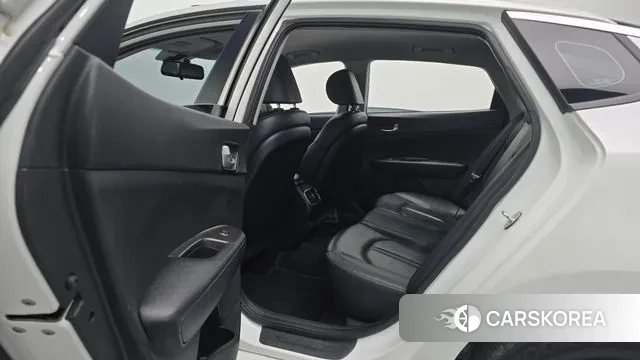 Kia The New K5 2nd generation 2018 Белый из Кореи, фото 4