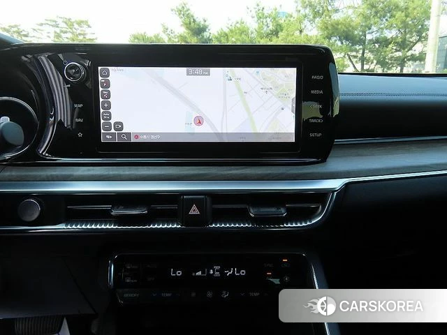 Kia K5 3rd generation 2022 Серебристо-серый из Кореи, фото 4