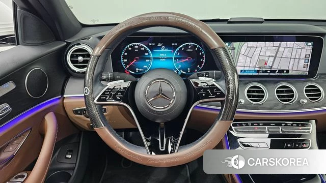 Mercedes-Benz E-Class W213 2021 Белый из Кореи, фото 4