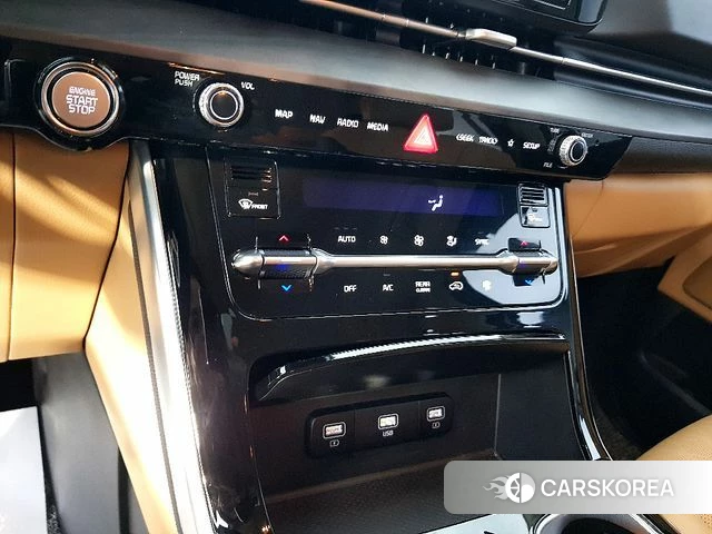 Kia Carnival 4th generation 2022 Белый из Кореи, фото 4