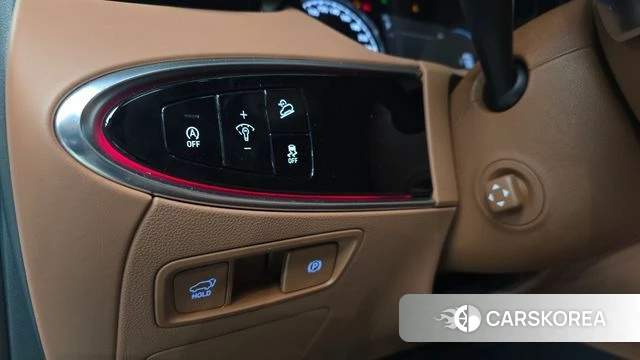 Genesis GV70 2023 Белый из Кореи, фото 4