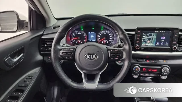 Kia Stonic 2020 Белый из Кореи, фото 4
