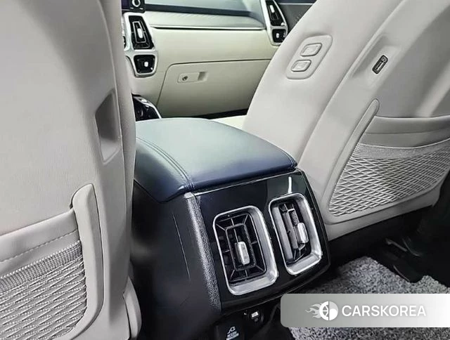 Kia Sorento 4th Generation 2023 Белый из Кореи, фото 4