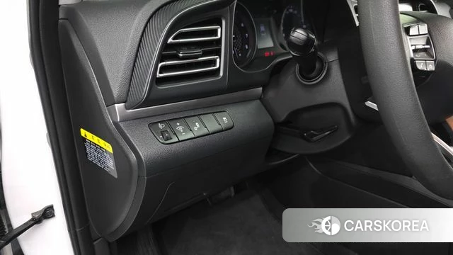 Hyundai The New Avante AD 2019 Белый из Кореи, фото 4