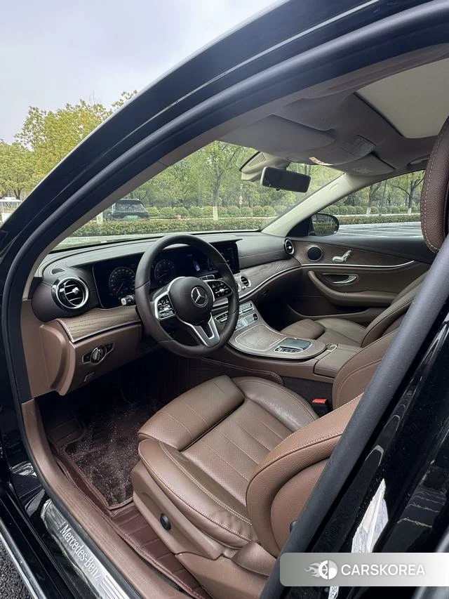 Mercedes-Benz E-class 2019 Черный из Китая, фото 4