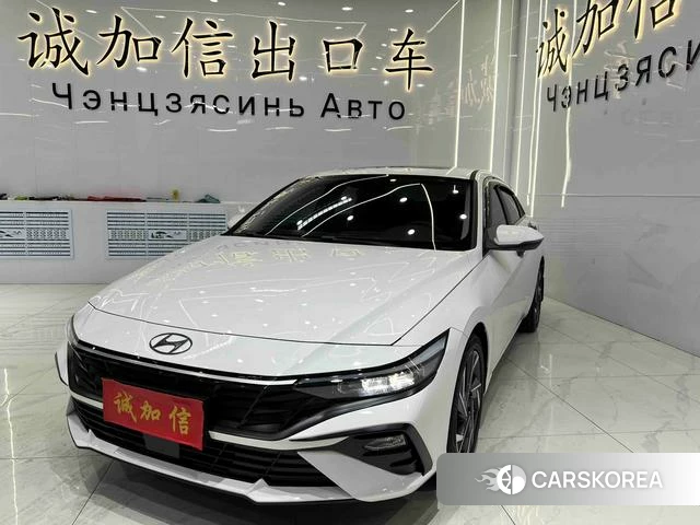 Hyundai Elantra 2024 Белый из Китая, фото 4