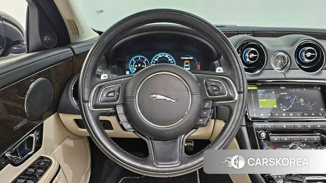 Jaguar All New XJ 2018 Черный из Кореи, фото 4