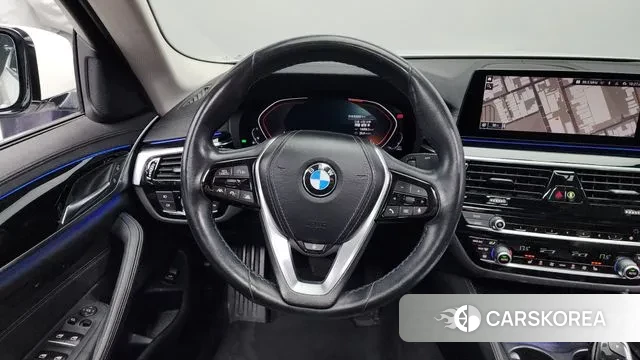 BMW 5 Series (G30) 2020 Белый из Кореи, фото 4