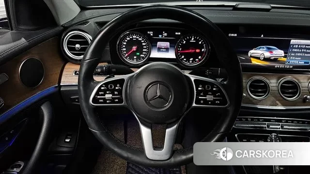 Mercedes-Benz E-Class W213 2019 Белый из Кореи, фото 4