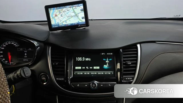 Chevrolet (GM Daewoo) The New Trax 2018 Белый из Кореи, фото 4