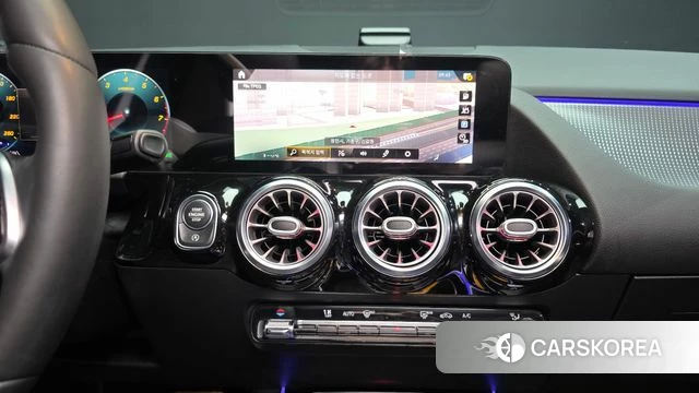 Mercedes-Benz GLA - Class H247 2021 Белый из Кореи, фото 4