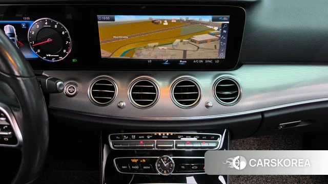 Mercedes-Benz E-Class W213 2020 Черный из Кореи, фото 4