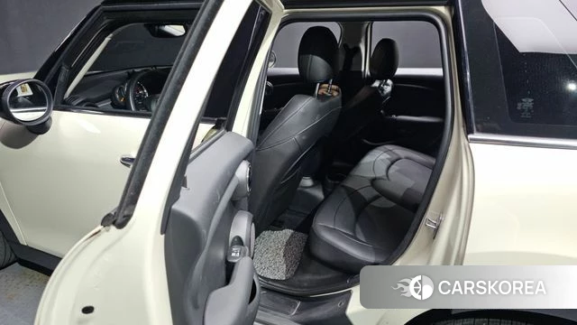 Mini Cooper 2019 Жемчужный цвет из Кореи, фото 4