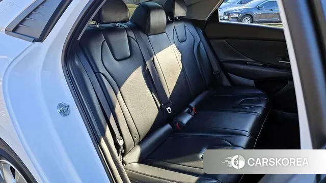 Hyundai Avante (CN7) 2022 Белый из Кореи, фото 4