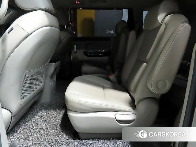 Kia The New Carnival 2019 Белый из Кореи, фото 4