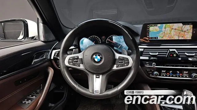 BMW 5 Series (G30) 2019 Белый из Кореи, фото 4