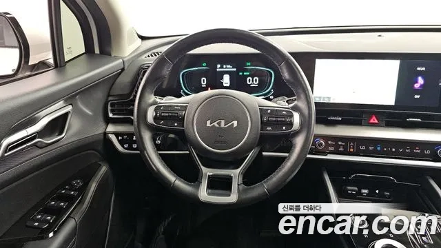 Kia Sportage 5th Generation Hybrid 2023 Белый из Кореи, фото 4