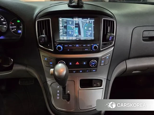 Hyundai The New Grand Starex 2019 Черный из Кореи, фото 4