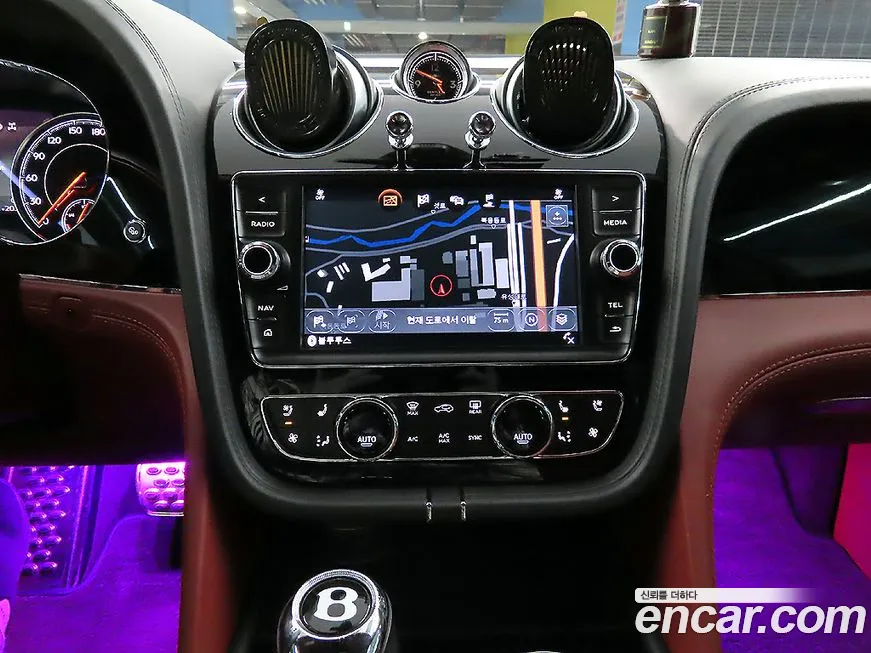 Bentley Bentayga 2018 Белый из Кореи, фото 4