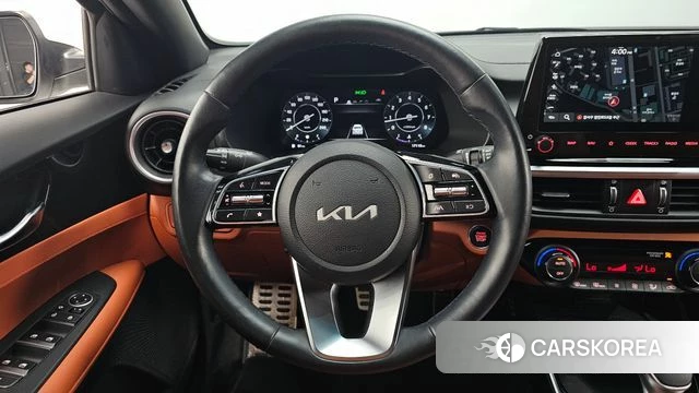 Kia The New K3 2nd generation 2024 Белый из Кореи, фото 4