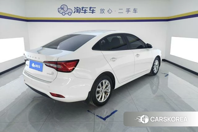 Roewe i5 2021 Белый из Китая, фото 4