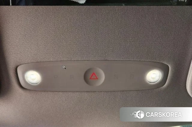 Tesla Model Y 2025 Черный из Кореи, фото 4