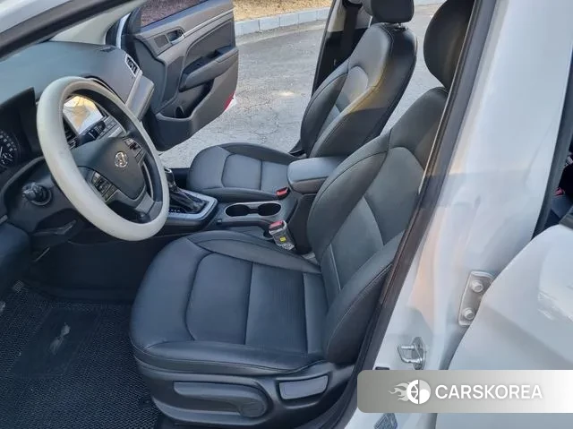 Hyundai Avante AD 2018 Белый из Кореи, фото 4