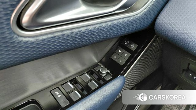 Land Rover Range Rover Velar 2019 Серебристо-серый из Кореи, фото 4