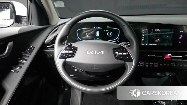 Kia Di Ol Nu Niro 2022 Белый из Кореи, фото 4