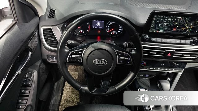 Kia Seltos 2021 Белый из Кореи, фото 4