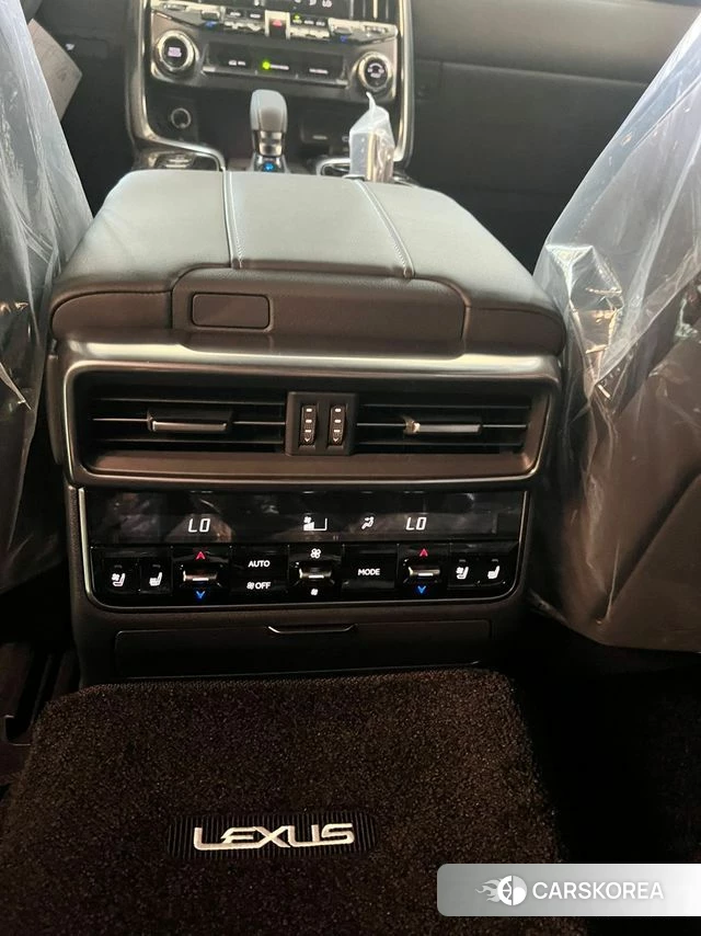 Lexus LX 4th Generation 2025 Черный из Кореи, фото 4