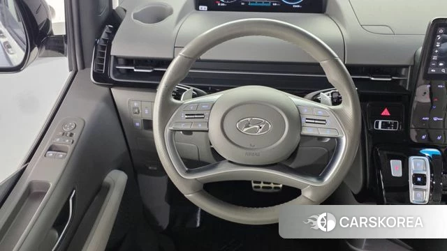 Hyundai Staria 2022 Белый из Кореи, фото 4