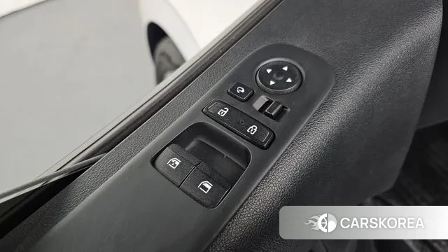 Hyundai Staria 2024 Белый из Кореи, фото 4