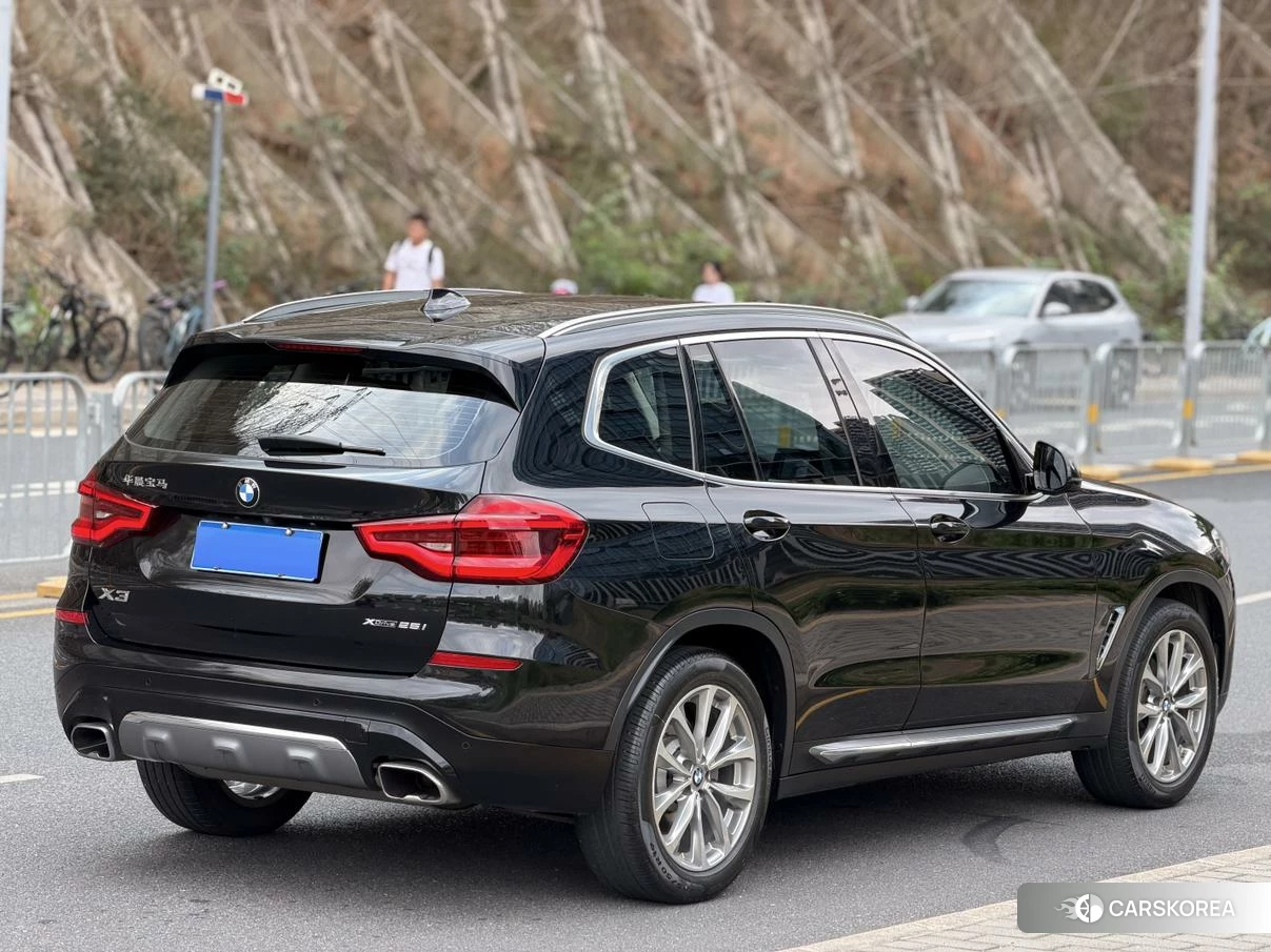 BMW X3 2020 Черный из Китая, фото 4