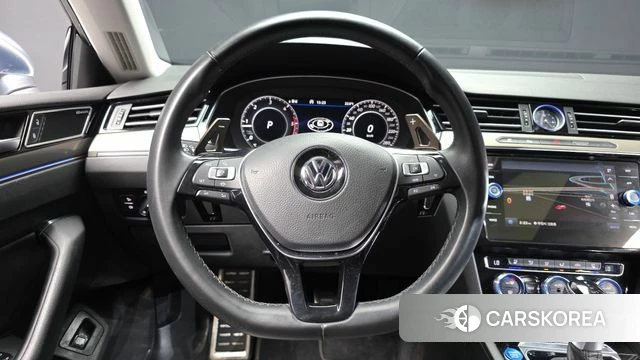 Volkswagen Arteon 2019 Белый из Кореи, фото 4