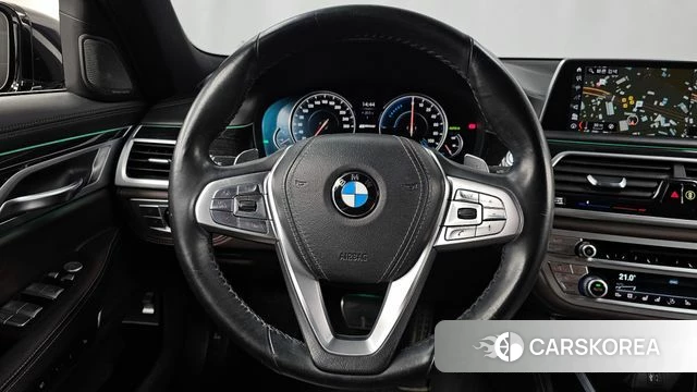 BMW 7 Series (G11) 2018 Черный из Кореи, фото 4