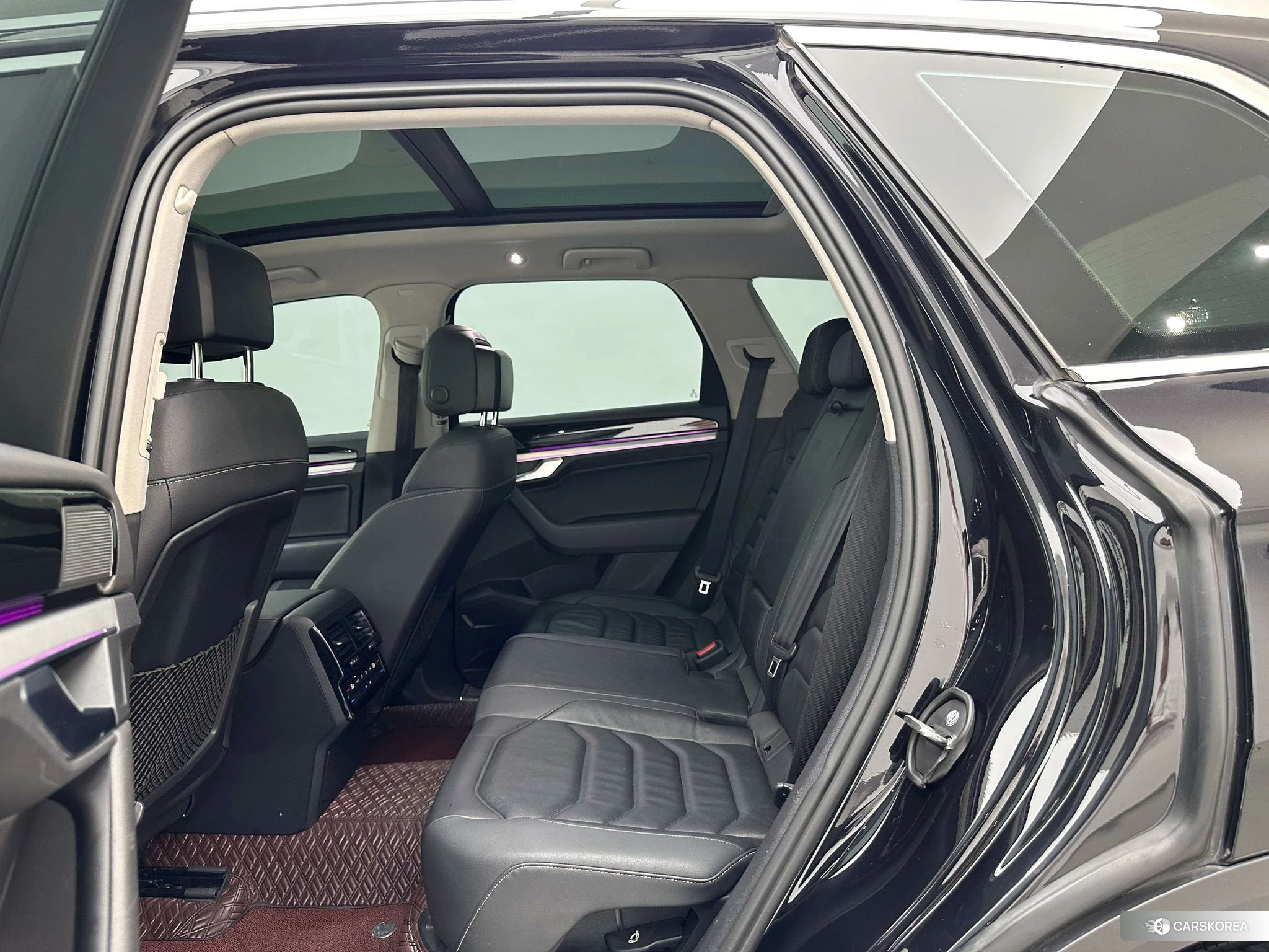 Volkswagen Touareg PHEV 2020 Черный из Китая, фото 4