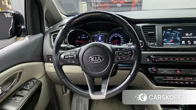 Kia The New Carnival 2019 Черный из Кореи, фото 4