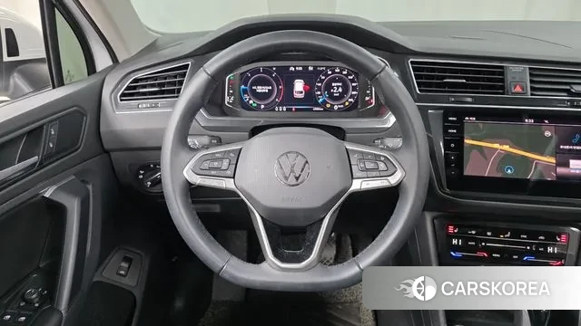 Volkswagen Tiguan second Generation 2021 Белый из Кореи, фото 4