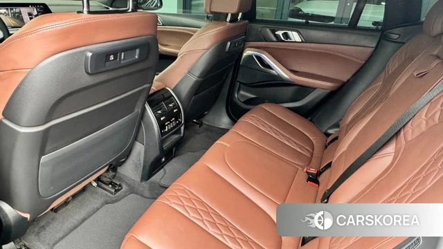 BMW X6 (G06) 2022 Черный из Кореи, фото 4