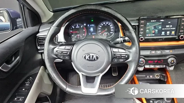 Kia Stonic 2018 Синий из Кореи, фото 4