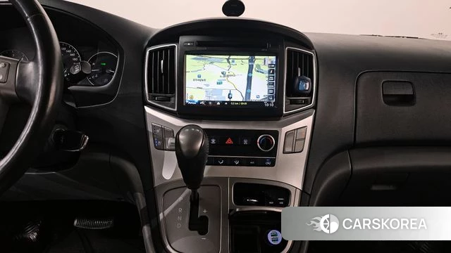 Hyundai The New Grand Starex 2019 Белый из Кореи, фото 4