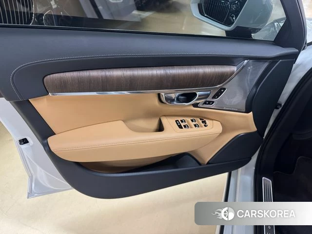 Volvo S90 2024 Белый из Кореи, фото 4