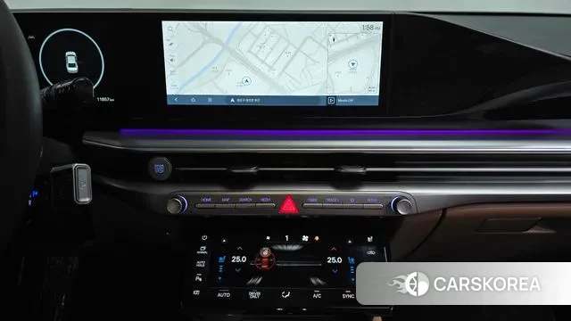 Hyundai Grandeur Hybrid (GN7) 2023 Черный из Кореи, фото 4