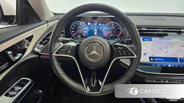 Mercedes-Benz E-Class W214 2024 Белый из Кореи, фото 4