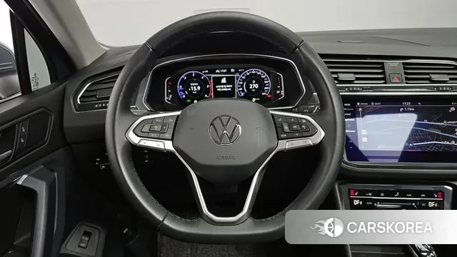 Volkswagen Tiguan second Generation 2024 Серый из Кореи, фото 4