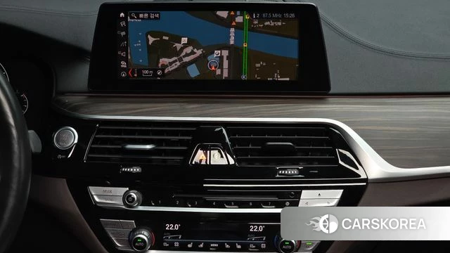 BMW 5 Series (G30) 2019 Черный из Кореи, фото 4