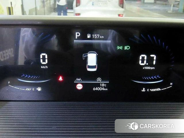 Hyundai Staria 2023 Белый из Кореи, фото 4