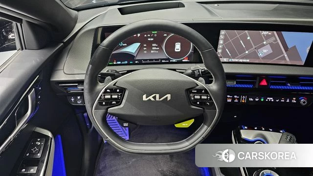Kia EV6 2023 Черный из Кореи, фото 4