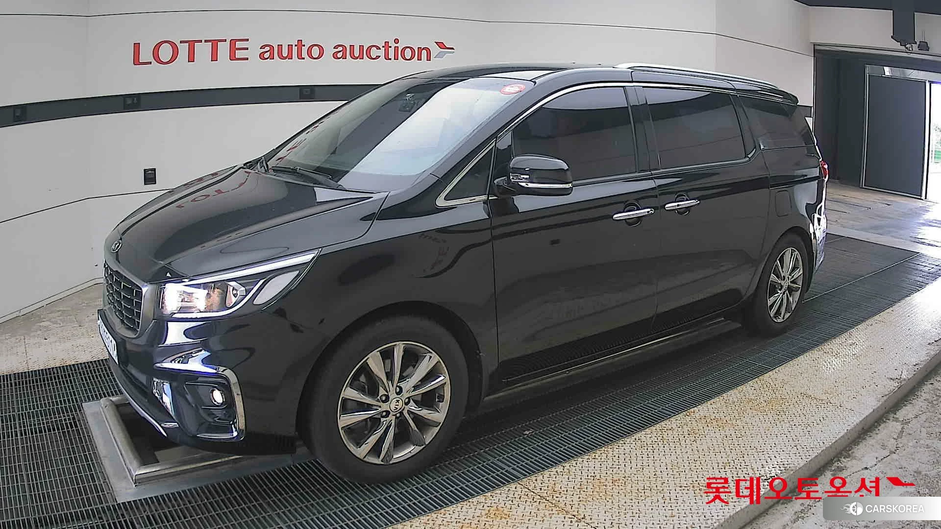 Kia Carnival 2020 Черный из Кореи, фото 4